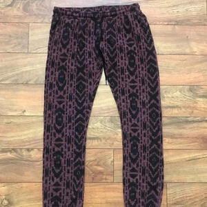 Volcom burgundy Jogger